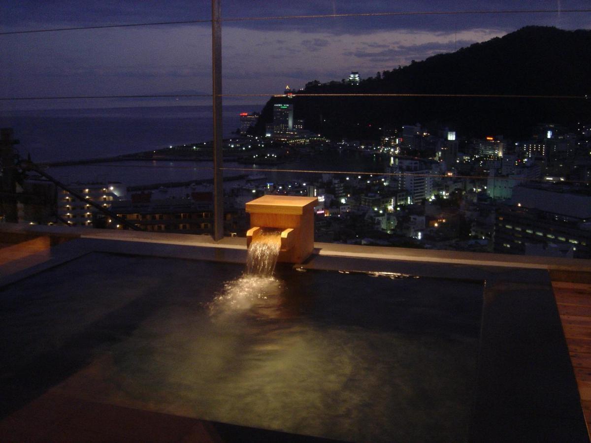 Relax Resort Hotel Atami  Buitenkant foto